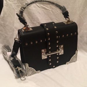 Crossbody bag
